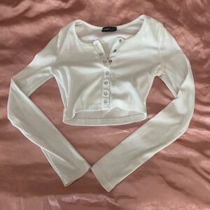 SHEIN, XS White Long-Sleeved Thermal Crop Top